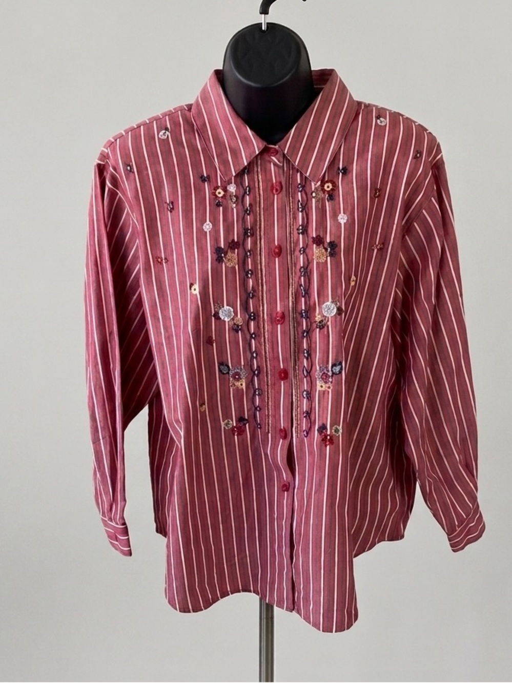 Koret vintage Red Striped Button-Up Blouse with Floral Embroidery
